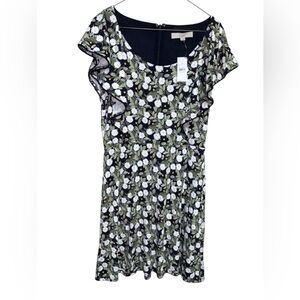 Loft NWT Sz 4 Dress - Ultra Soft; Very flattering cut!